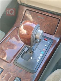 تۆیۆتا کراون